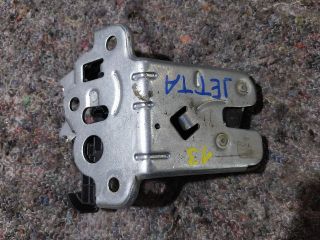 bontott VW JETTA Csomagtérajtó Zárszerkezet