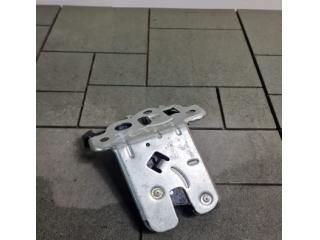 bontott VW JETTA Csomagtérajtó Zárszerkezet