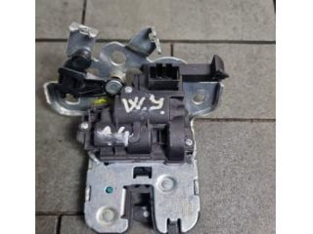 bontott VW JETTA Csomagtérajtó Zárszerkezet