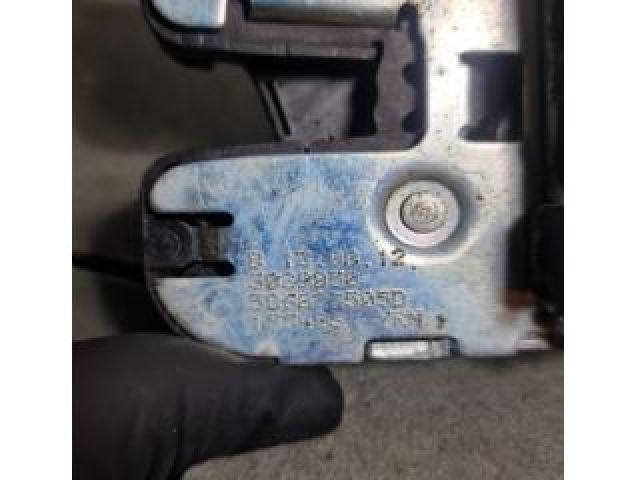 bontott VW JETTA Csomagtérajtó Zárszerkezet