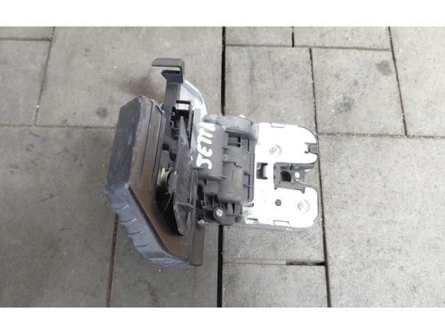 bontott VW JETTA Csomagtérajtó Zárszerkezet