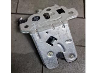 bontott VW JETTA Csomagtérajtó Zárszerkezet