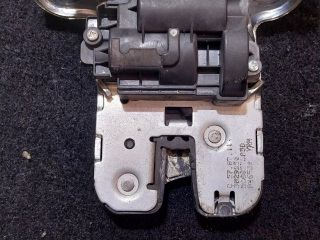 bontott VW JETTA Csomagtérajtó Zárszerkezet