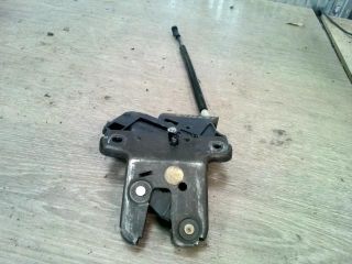 bontott VW JETTA Csomagtérajtó Zárszerkezet