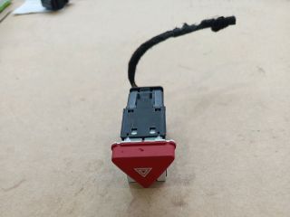 bontott VW JETTA Elakadásjelző Háromszög