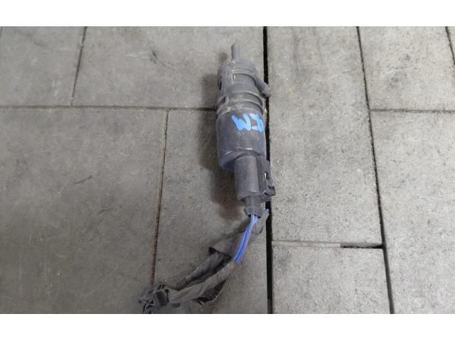 bontott VW JETTA Első Ablakmosó Szivattyú