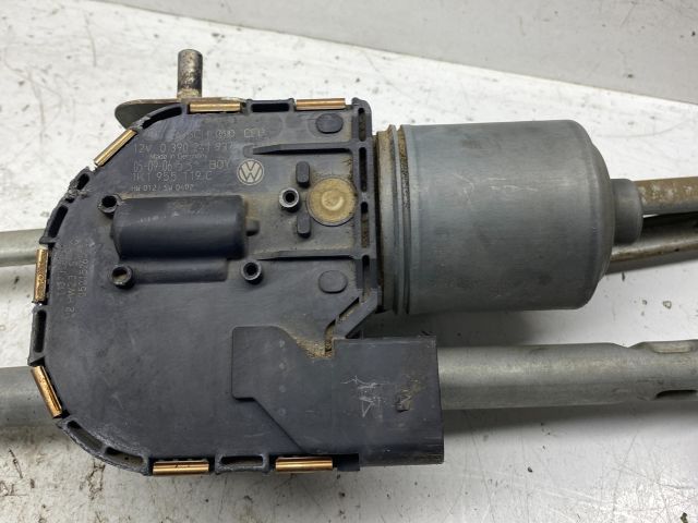 bontott VW JETTA Első Ablaktörlő Szerkezet Motorral