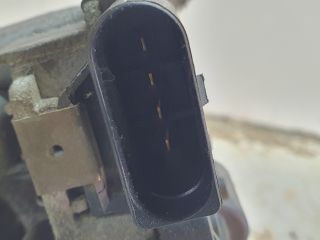 bontott VW JETTA Első Ablaktörlő Szerkezet Motorral