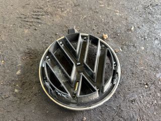 bontott VW JETTA Első Embléma