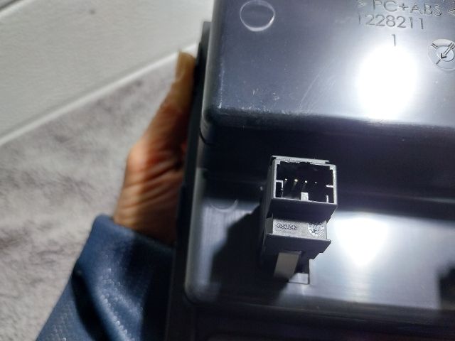 bontott VW JETTA Első Hamutartó