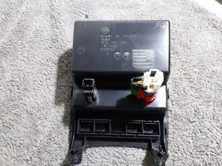 bontott VW JETTA Első Hamutartó