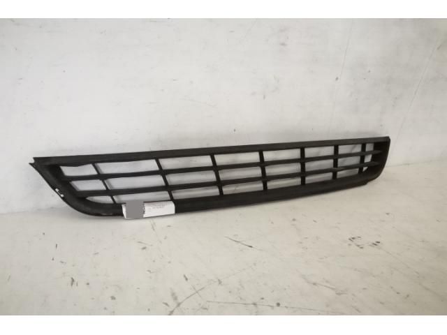 bontott VW JETTA Első Lökhárító Alsó Középső Díszrács