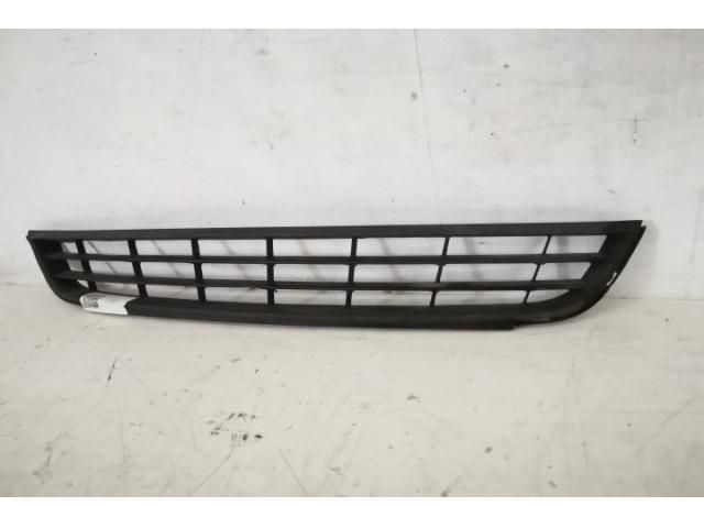 bontott VW JETTA Első Lökhárító Alsó Középső Díszrács