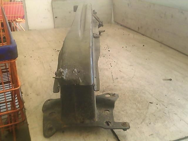 bontott VW JETTA Első Lökhárító Merevítő (Fém)