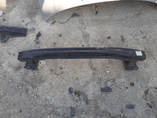 bontott VW JETTA Első Lökhárító Merevítő (Fém)