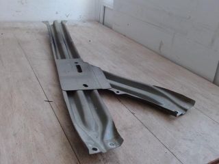 bontott VW JETTA Első Lökhárító Merevítő (Fém)