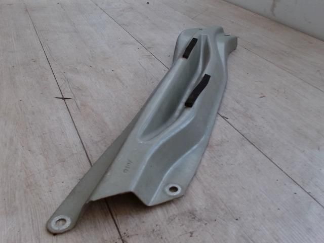 bontott VW JETTA Első Lökhárító Merevítő (Fém)