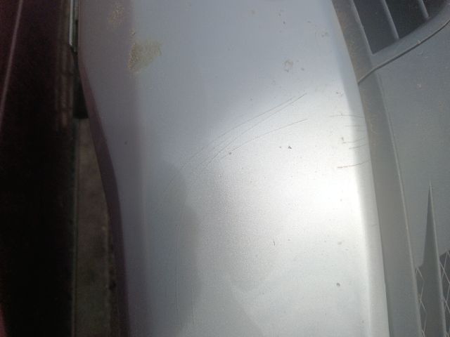 bontott VW JETTA Első Lökhárító (Részeivel)