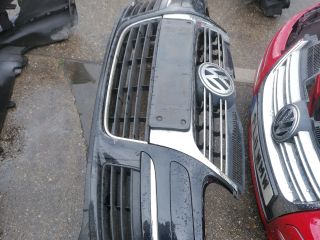 bontott VW JETTA Első Lökhárító (Részeivel)