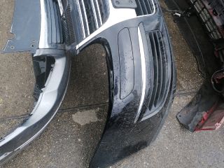 bontott VW JETTA Első Lökhárító (Részeivel)
