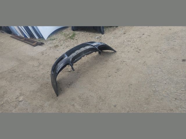 bontott VW JETTA Első Lökhárító (Részeivel)