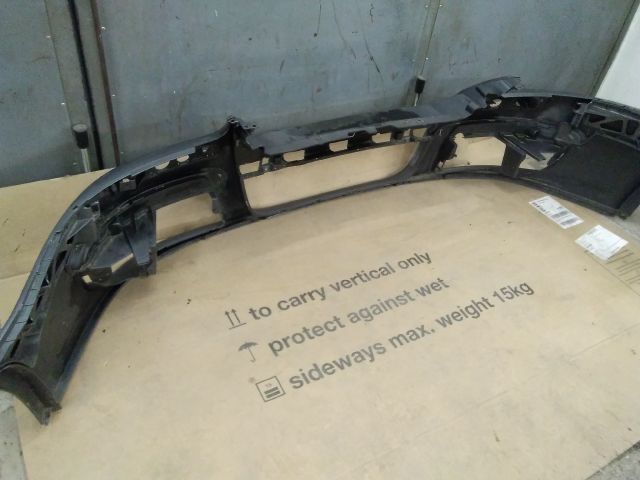 bontott VW JETTA Első Lökhárító (Üresen)