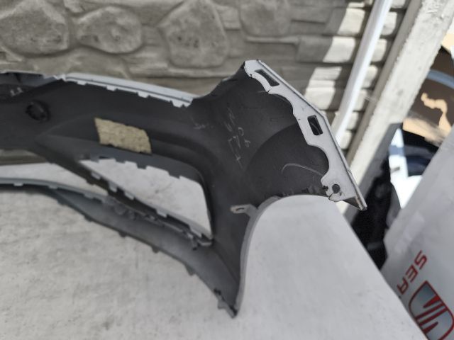 bontott VW JETTA Első Lökhárító (Üresen)