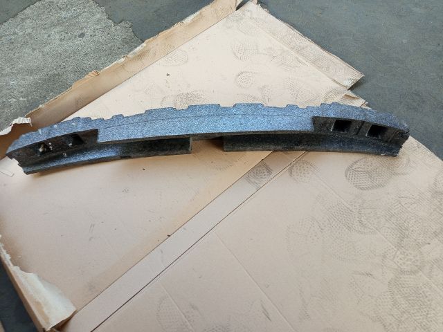 bontott VW JETTA Első Lökhárító Ütközés Elnyelő Hab