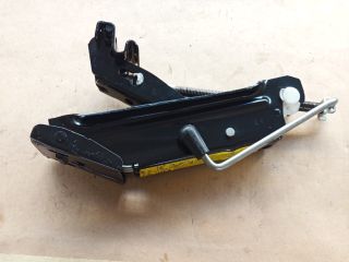 bontott VW JETTA Emelő