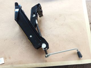 bontott VW JETTA Emelő