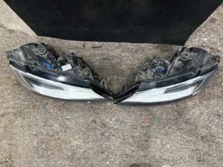 bontott VW JETTA Fényszóró Pár