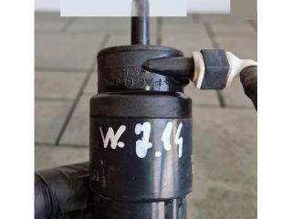 bontott VW JETTA Fényszórómosó Szivattyú