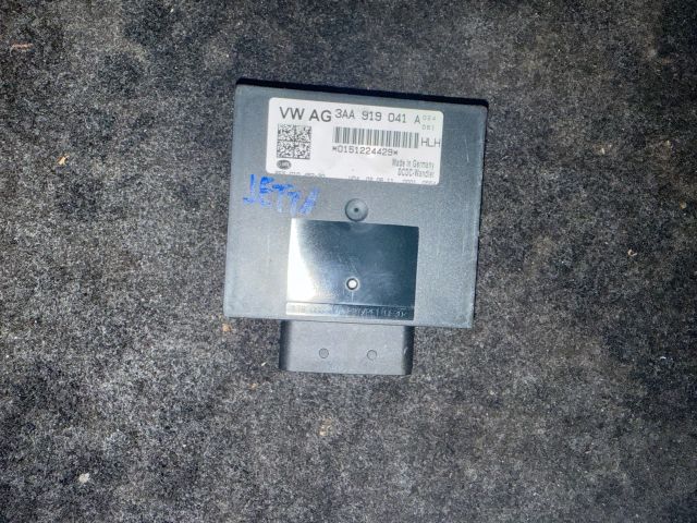 bontott VW JETTA Feszültségszabályzó