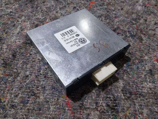 bontott VW JETTA Feszültségszabályzó