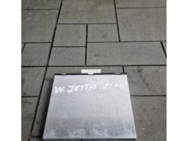 bontott VW JETTA Feszültségszabályzó