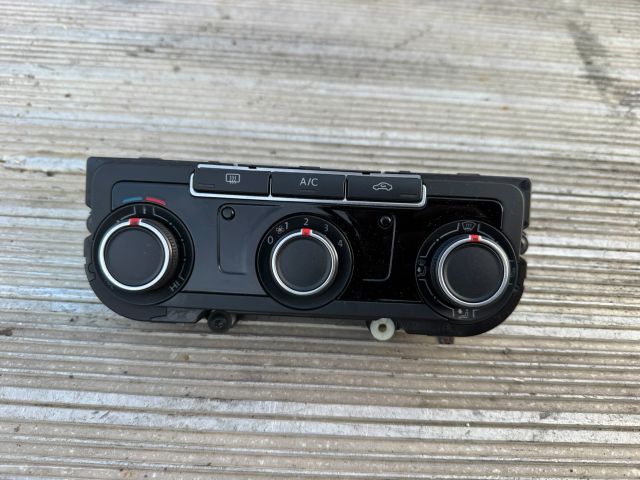 bontott VW JETTA Fűtéskapcsoló (digit klímás)