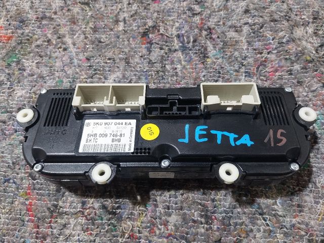 bontott VW JETTA Fűtéskapcsoló (manuális klímás)