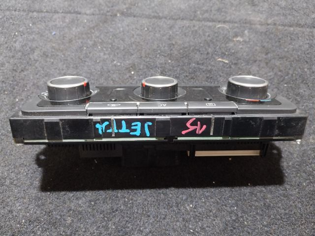 bontott VW JETTA Fűtéskapcsoló (manuális klímás)