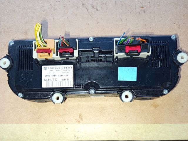 bontott VW JETTA Fűtéskapcsoló (manuális klímás)