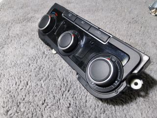 bontott VW JETTA Fűtéskapcsoló (manuális klímás)