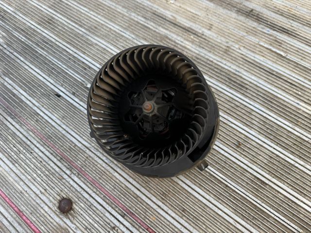 bontott VW JETTA Fűtőmotor (Klímás)