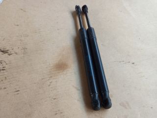 bontott VW JETTA Gázrugós Kitámasztó Teleszkóp Pár Csomagtérajtó