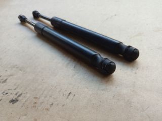 bontott VW JETTA Gázrugós Kitámasztó Teleszkóp Pár Csomagtérajtó