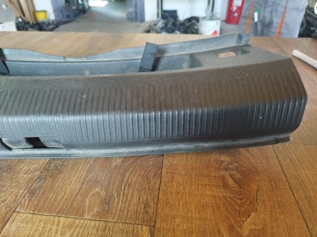 bontott VW JETTA Hátfal Burkolat