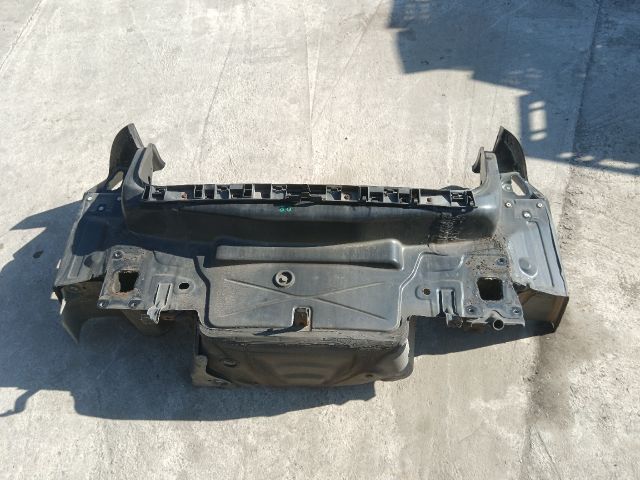 bontott VW JETTA Hátfal