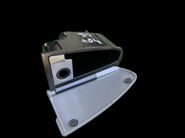 bontott VW JETTA Hátsó Hamutartó