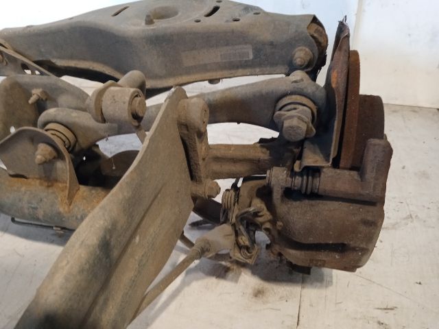 bontott VW JETTA Hátsó Híd (Tárcsafékes)