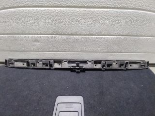 bontott VW JETTA Hátsó középső Lökhárító Tartó (Műanyag)