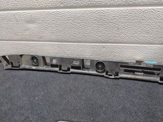 bontott VW JETTA Hátsó középső Lökhárító Tartó (Műanyag)