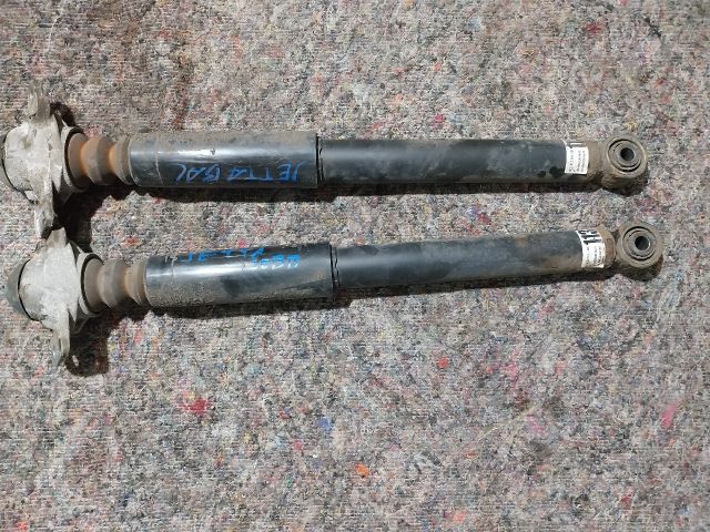 bontott VW JETTA Hátsó Lengéscsillapító Pár